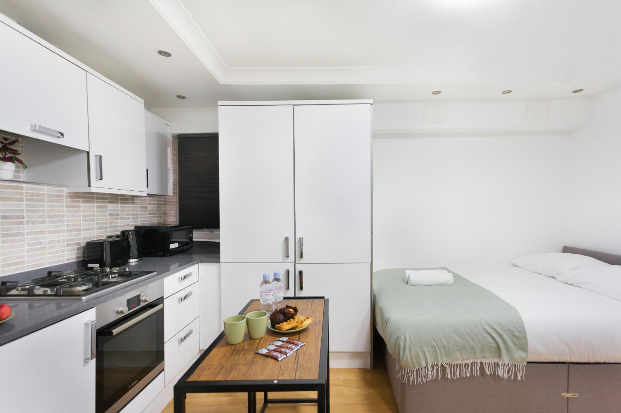 Eurostar Budget Rooms - Next To Kings Cross & Eurostar Train Station Londyn Zewnętrze zdjęcie