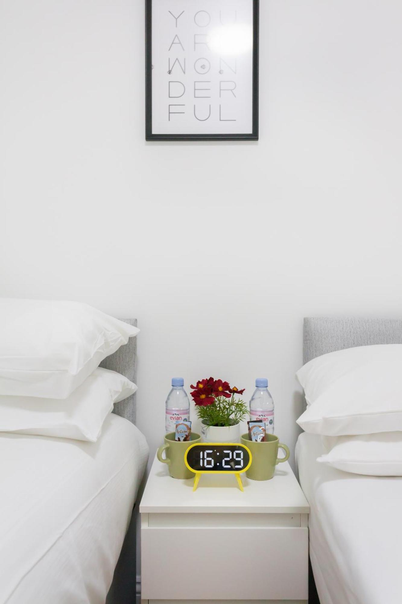 Eurostar Budget Rooms - Next To Kings Cross & Eurostar Train Station Londyn Zewnętrze zdjęcie
