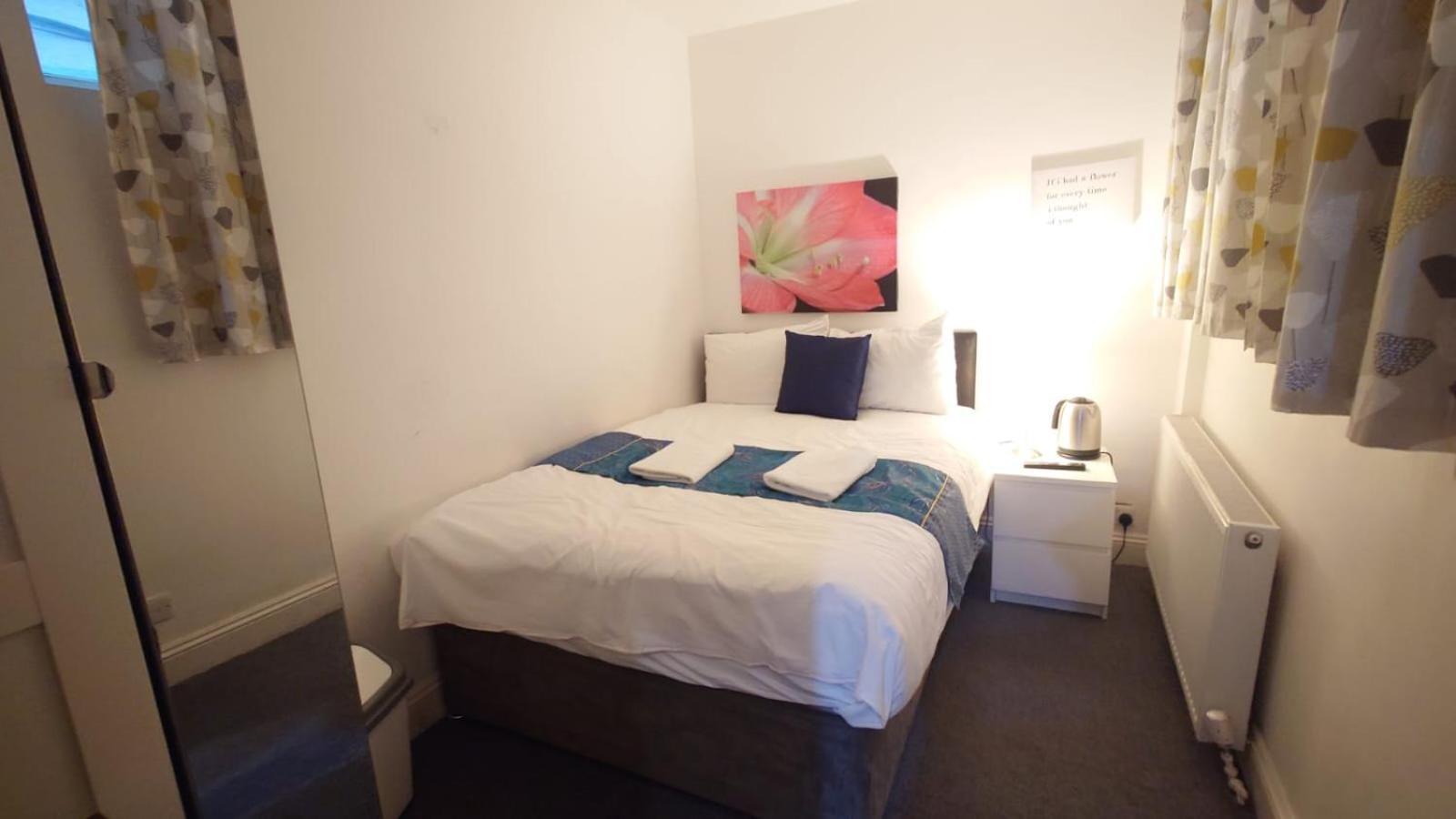 Eurostar Budget Rooms - Next To Kings Cross & Eurostar Train Station Londyn Zewnętrze zdjęcie